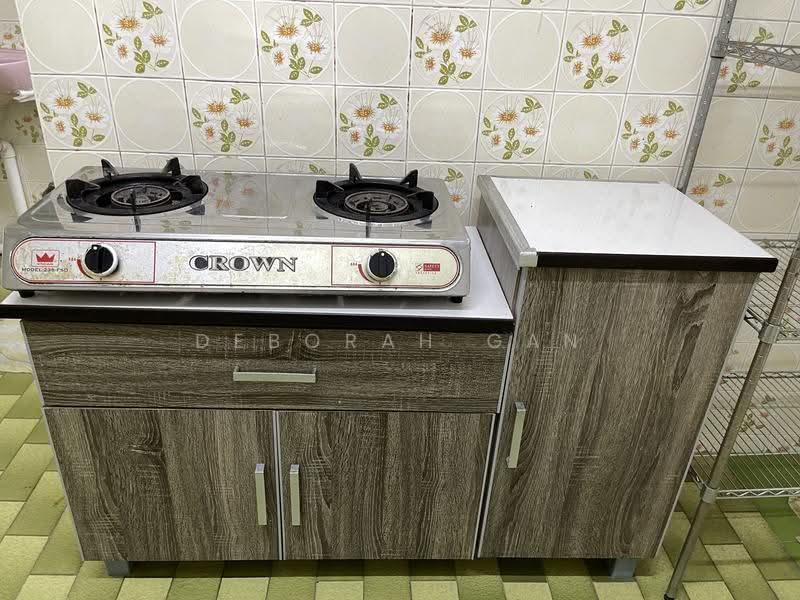 6 Jalan Batu, 6 Jalan Batu, East Coast / Marine Parade, 2 Bedrooms, 646 sqft, HDB Flat For Rent, by Deborah Gan, 500252525 - Kitchen- city gas fitted - PropertyGuru.com.sg