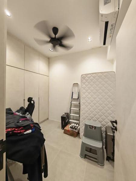 Wing Fong Mansions, 12 Lorong 14 Geylang, Eunos / Geylang / Paya Lebar, 3 Bedrooms, 990 sqft, Apartment For Rent, by Miki Yong, 500252527 - Bedroom 3 - PropertyGuru.com.sg