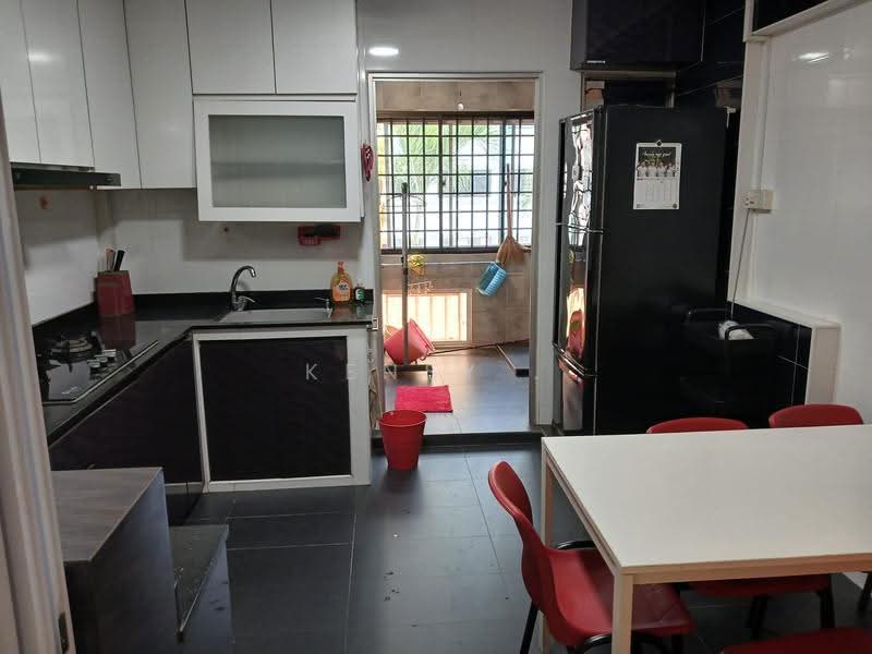 608 Choa Chu Kang Street 62, 608 Choa Chu Kang Street 62, Dairy Farm / Bukit Panjang / Choa Chu Kang, 3 Bedrooms, 1,162 sqft, HDB Flat For Sale, by Kensy ., 500252536 - Kitchen - PropertyGuru.com.sg