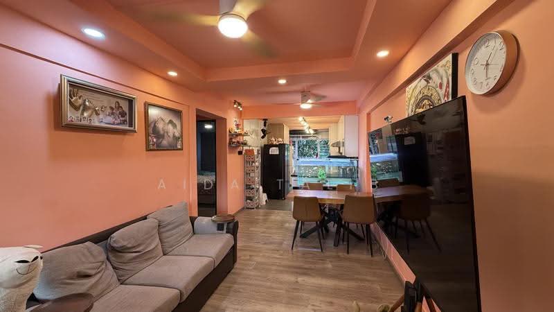 607 Ang Mo Kio Avenue 4, 607 Ang Mo Kio Avenue 4, Ang Mo Kio / Bishan / Thomson, 2 Bedrooms, 732 sqft, HDB Flat For Sale, by Aida Talib, 500252539 - Living Room - PropertyGuru.com.sg