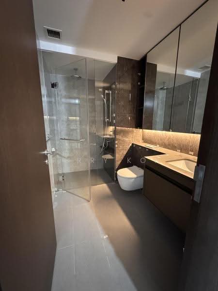 Tembusu Grand, 96 Jalan Tembusu, East Coast / Marine Parade, 1 Bedroom, 527 sqft, Condominium For Sale, by Perry Koh, 500252542 - Bathroom - PropertyGuru.com.sg