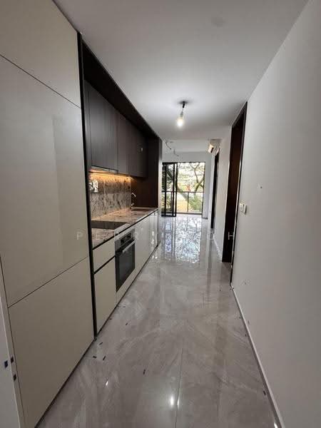 Tembusu Grand, 96 Jalan Tembusu, East Coast / Marine Parade, 1 Bedroom, 527 sqft, Condominium For Sale, by Perry Koh, 500252542 - Kitchen - PropertyGuru.com.sg