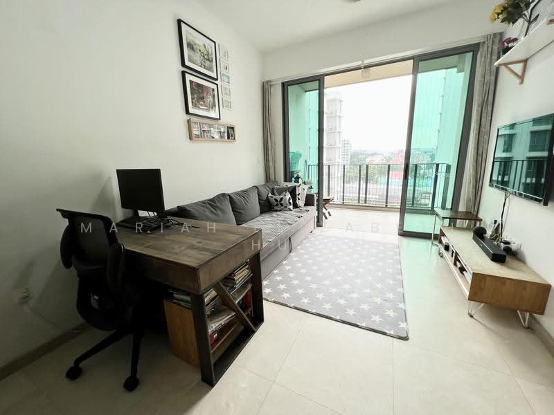 The Glades, 6 Bedok Rise, Bedok / Upper East Coast, 2 Bedrooms, 721 sqft, Condominium For Sale, by Mariah Elizabeth Hu, 500252546 - Living Room - PropertyGuru.com.sg