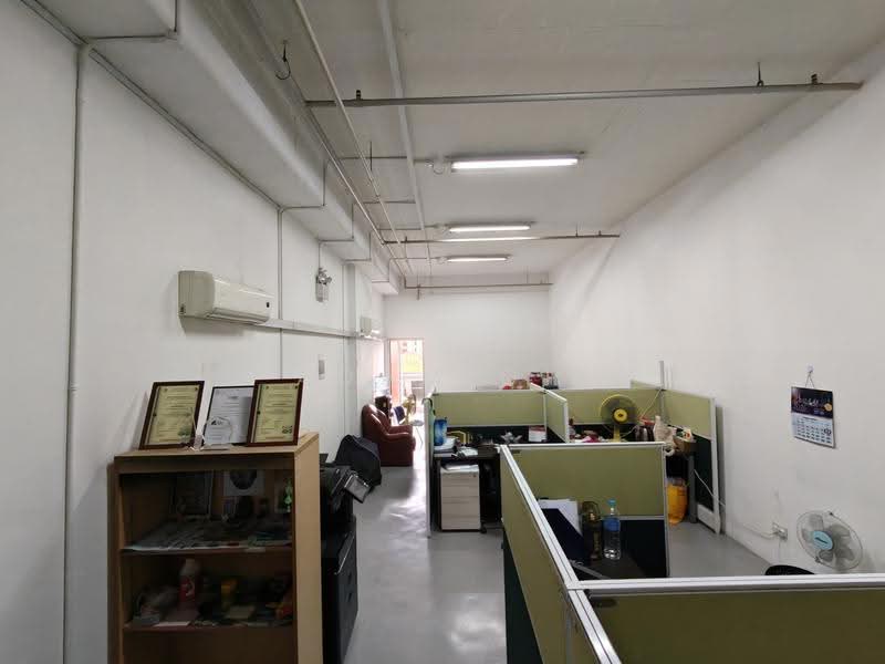 Pioneer Junction, 3 Soon Lee Street, Boon Lay / Jurong / Tuas, 1,410 sqft, Factory / Workshop (B2) For Rent, by Adam Oh, 500252549 - Interior - CommercialGuru.com.sg