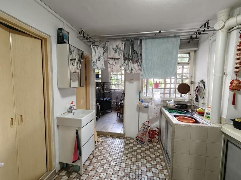 47 Marine Crescent, 47 Marine Crescent, East Coast / Marine Parade, 2 Bedrooms, 700 sqft, HDB Flat For Sale, by Ken CHONG, 500252569 - Kitchen - PropertyGuru.com.sg