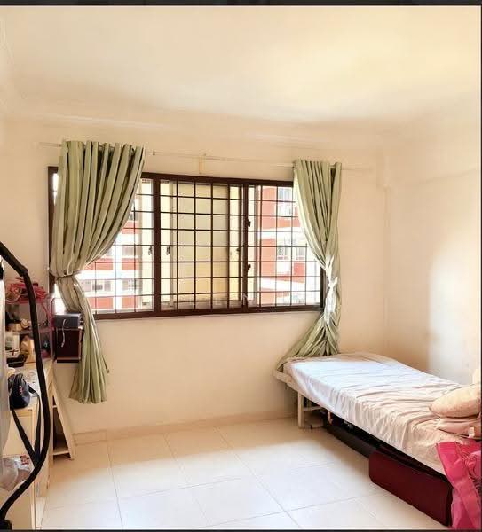 210 Bishan Street 23, 210 Bishan Street 23, Ang Mo Kio / Bishan / Thomson, 3 Bedrooms, 1,109 sqft, HDB Flat For Sale, by Helen HU, 500252574 - Bedroom - PropertyGuru.com.sg