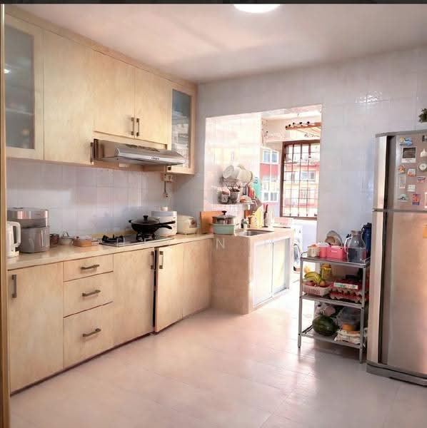 210 Bishan Street 23, 210 Bishan Street 23, Ang Mo Kio / Bishan / Thomson, 3 Bedrooms, 1,109 sqft, HDB Flat For Sale, by Helen HU, 500252574 - Kitchen - PropertyGuru.com.sg
