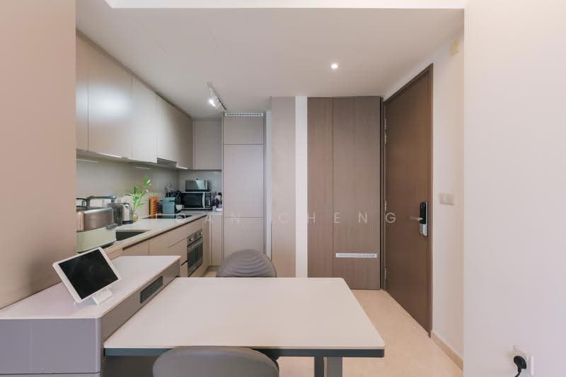 Seaside Residences, 18 Siglap Link, East Coast / Marine Parade, 2 Bedrooms, 678 sqft, Apartment For Sale, by Joan Cheng, 500252575 - Kitchen - PropertyGuru.com.sg