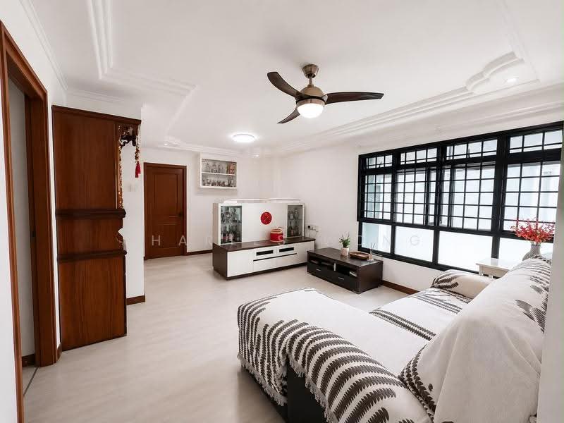 158C Rivervale Crescent, 158C Rivervale Crescent, Hougang / Punggol / Sengkang, 3 Bedrooms, 1,012 sqft, HDB Flat For Sale, by Charles Wong, 500252578 - Living Room - PropertyGuru.com.sg