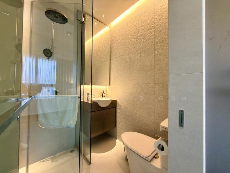 Bella Casita, 7 Ipoh Lane, East Coast / Marine Parade, 2 Bedrooms, 1,087 sqft, Condominium For Sale, by Christopher Goh, 500252580 - Bathroom - PropertyGuru.com.sg