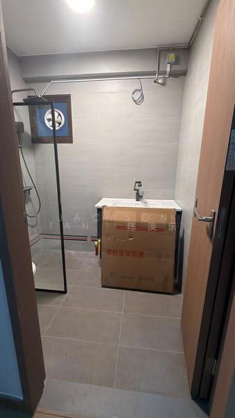 969c tampines st 96, St 96, Room Rental, 161 sqft, HDB Flat For Rent, by Jackson Tan 陈涣乐, 500252593 - Bathroom - PropertyGuru.com.sg