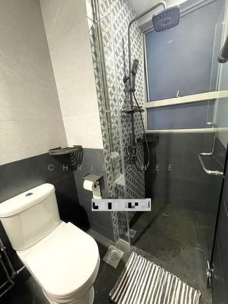 The Bayshore, 32 Bayshore Road, Bedok / Upper East Coast, 2 Bedrooms, 926 sqft, Condominium For Rent, by Chris Chee, 500252601 - Bathroom - PropertyGuru.com.sg