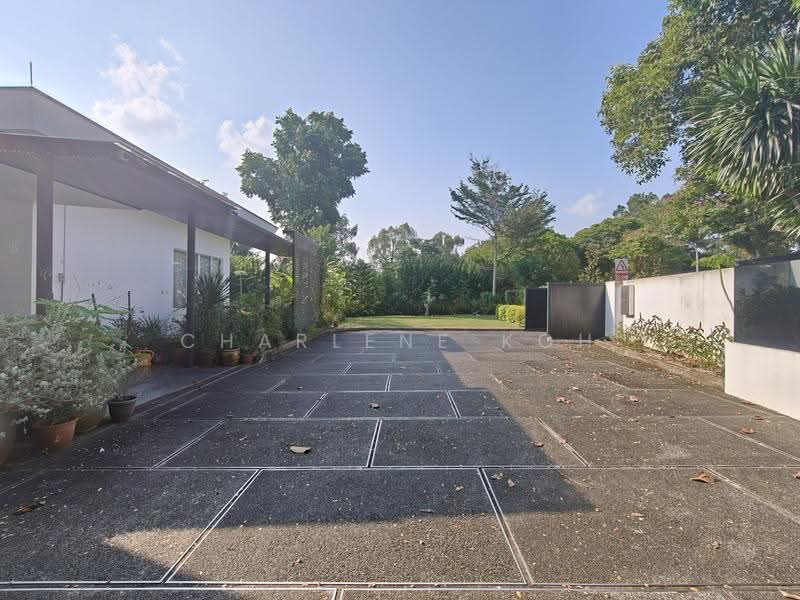 Swiss Club Park, Jalan Senandong, Newton / Novena, 6 Bedrooms, 8,500 sqft, Good Class Bungalow For Sale, by Charlene Koh, 500252606 - Exterior - PropertyGuru.com.sg