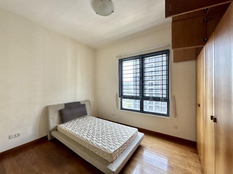 Haig Court, 152 Haig Road, East Coast / Marine Parade, 2 Bedrooms, 1,076 sqft, Condominium For Rent, by Phyllis Tan, 500252607 - Bedroom - PropertyGuru.com.sg