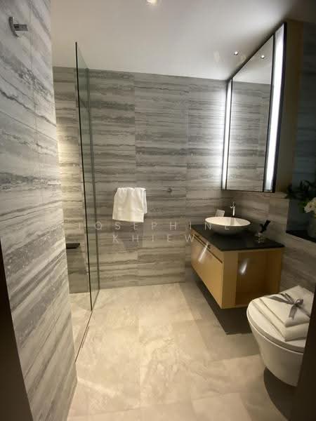 Belgravia Ace, Belgravia Drive, Seletar / Yio Chu Kang, 5 Bedrooms, 4,058 sqft, Cluster House For Sale, by Josephine Khiew, 500252624 - Bathroom - PropertyGuru.com.sg