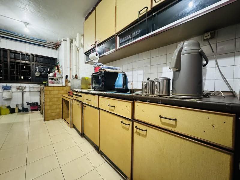 259 Bukit Batok East Avenue 4, 259 Bukit Batok East Avenue 4, Dairy Farm / Bukit Panjang / Choa Chu Kang, 3 Bedrooms, 1,001 sqft, HDB Flat For Sale, by Wendy Teh, 500252637 - Kitchen - PropertyGuru.com.sg