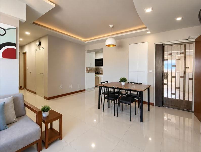 662B Edgedale Plains, 662B Edgedale Plains, Hougang / Punggol / Sengkang, 3 Bedrooms, 990 sqft, HDB Flat For Sale, by Khloe Koh, 500252642 - Living Room - PropertyGuru.com.sg