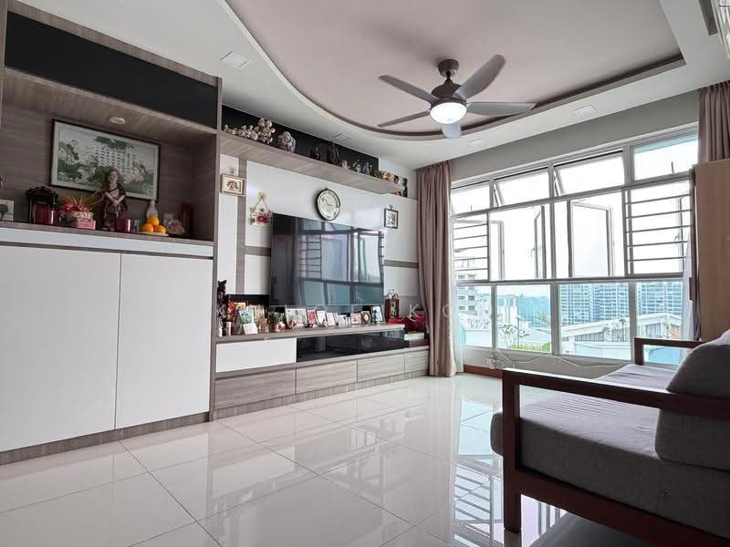 662B Edgedale Plains, 662B Edgedale Plains, Hougang / Punggol / Sengkang, 3 Bedrooms, 990 sqft, HDB Flat For Sale, by Khloe Koh, 500252642 - Living Room - PropertyGuru.com.sg