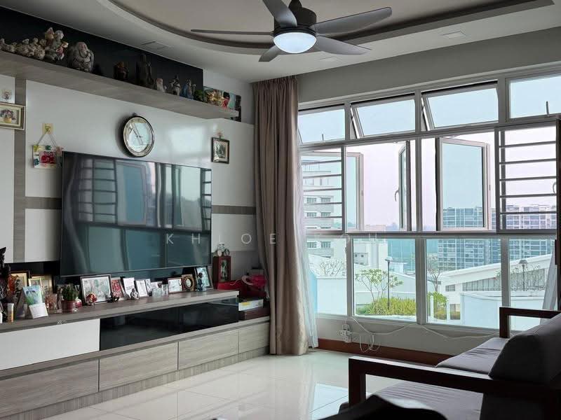 662B Edgedale Plains, 662B Edgedale Plains, Hougang / Punggol / Sengkang, 3 Bedrooms, 990 sqft, HDB Flat For Sale, by Khloe Koh, 500252642 - Living Room - PropertyGuru.com.sg