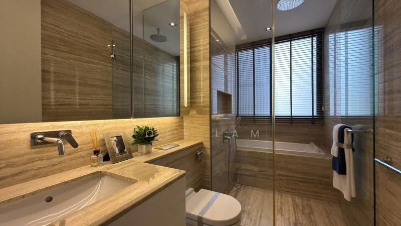 Lloyd SixtyFive, 65 Lloyd Road, Orchard / River Valley, 3 Bedrooms, 2,422 sqft, Condominium For Sale, by Joey Lam, 500252652 - Bathroom - PropertyGuru.com.sg