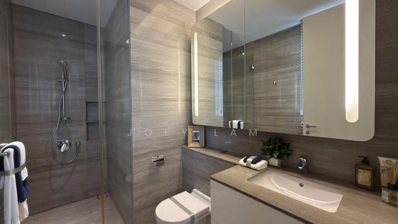 Lloyd SixtyFive, 65 Lloyd Road, Orchard / River Valley, 3 Bedrooms, 2,422 sqft, Condominium For Sale, by Joey Lam, 500252652 - Bathroom - PropertyGuru.com.sg