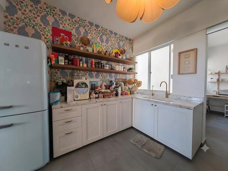 Neptune Court, 2 Marine Vista, East Coast / Marine Parade, 3 Bedrooms, 1,636 sqft, Apartment For Sale, by Simon Lim, 500252661 - Kitchen - PropertyGuru.com.sg