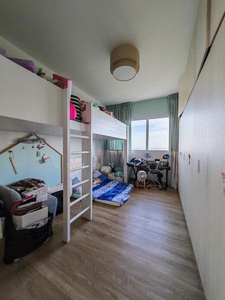Neptune Court, 2 Marine Vista, East Coast / Marine Parade, 3 Bedrooms, 1,636 sqft, Apartment For Sale, by Simon Lim, 500252661 - Bedroom - PropertyGuru.com.sg