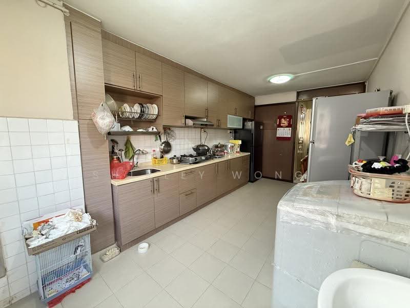 466 Jurong West Street 41, 466 Jurong West Street 41, Boon Lay / Jurong / Tuas, 3 Bedrooms, 980 sqft, HDB Flat For Sale, by Shirley Wong, 500252668 - Kitchen - PropertyGuru.com.sg