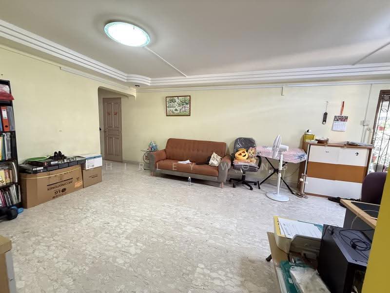 466 Jurong West Street 41, 466 Jurong West Street 41, Boon Lay / Jurong / Tuas, 3 Bedrooms, 980 sqft, HDB Flat For Sale, by Shirley Wong, 500252668 - Living Room - PropertyGuru.com.sg