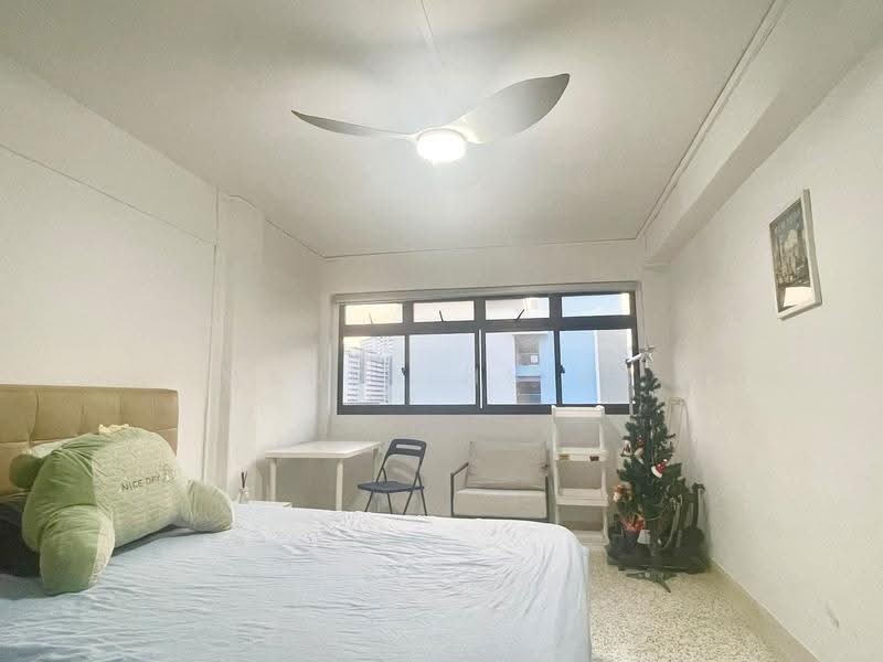 47 Marine Crescent, 47 Marine Crescent, East Coast / Marine Parade, Room Rental, 180 sqft, HDB Flat For Rent, by Mandy Hsieh, 500252670 - Bedroom - PropertyGuru.com.sg