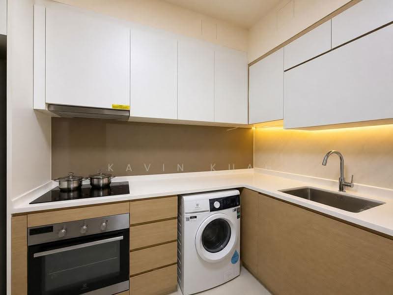 Treasure at Tampines, 3 Tampines Lane, Pasir Ris / Tampines, 3 Bedrooms, 915 sqft, Condominium For Sale, by Kavin Kuah, 500252681 - Kitchen - PropertyGuru.com.sg