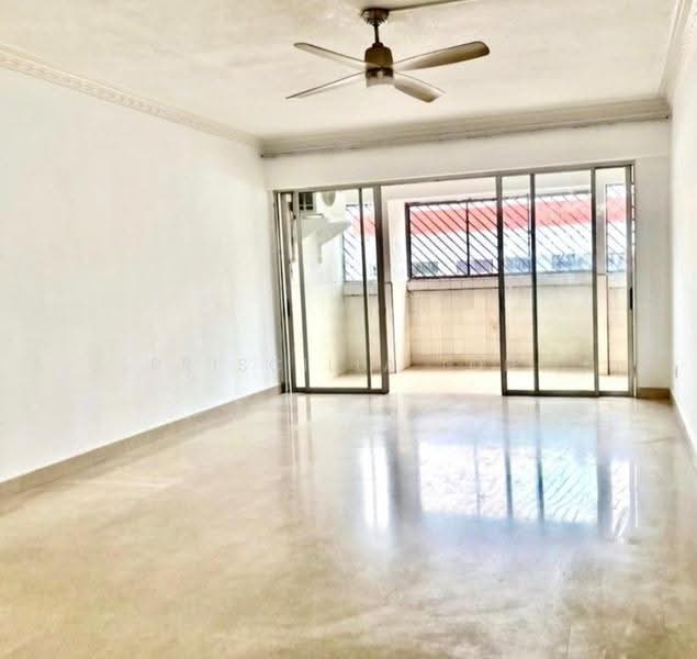 430 Tampines Street 41, 430 Tampines Street 41, Pasir Ris / Tampines, 3 Bedrooms, 1,539 sqft, HDB Flat For Sale, by Priscilla Loh, 500252686 - Living Room - PropertyGuru.com.sg