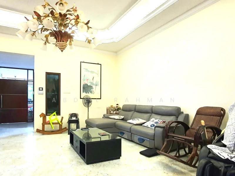BUNGALOW PLOT SEMI-D @ STILL RD / TELOK KURAU, East Coast / Marine Parade, 5 Bedrooms, 3,900 sqft, Semi-Detached House For Sale, by Abdul Rahman, 500252694 - Living Room - PropertyGuru.com.sg