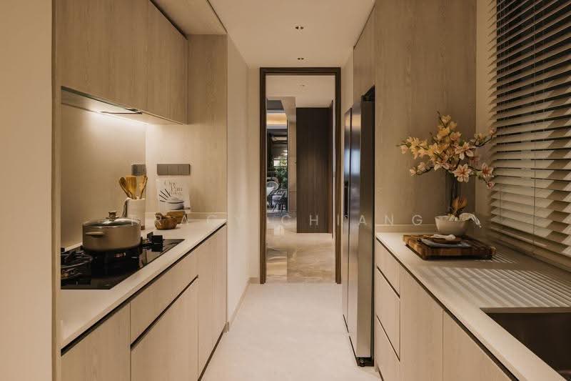 The Continuum, 1-8 Thiam Siew Avenue, East Coast / Marine Parade, 5 Bedrooms, 1,905 sqft, Condominium For Sale, by Tracy Chiang, 500252698 - Kitchen - PropertyGuru.com.sg