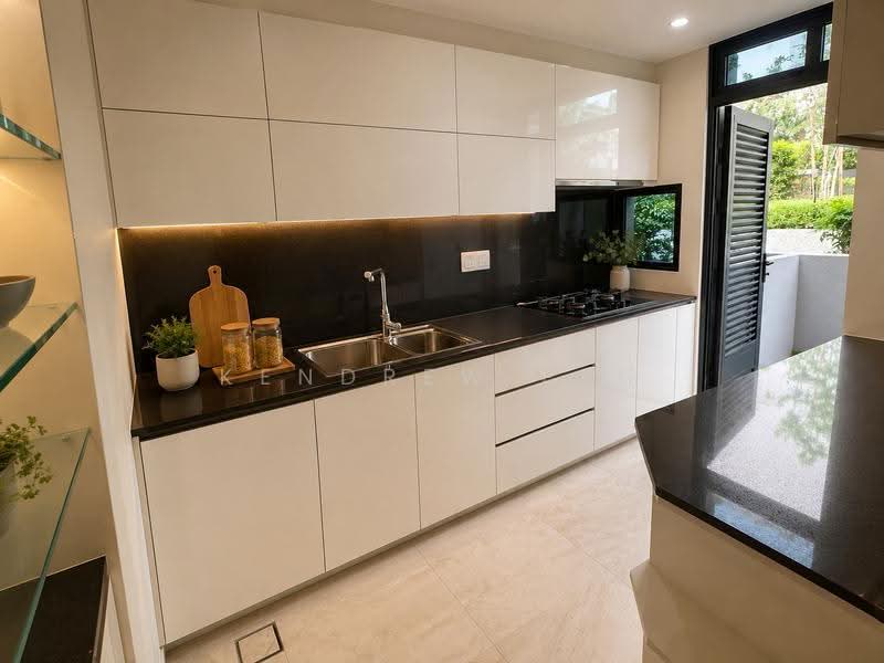 Belgravia Ace, 473 Belgravia Drive, Seletar / Yio Chu Kang, 5 Bedrooms, 4,058 sqft, Semi-Detached House For Sale, by Kendrew Peh, 500252701 - Kitchen - PropertyGuru.com.sg