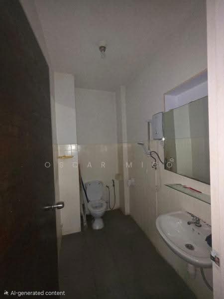 Balmoral Crest, Balmoral Crescent, Newton / Novena, 4 Bedrooms, 2,800 sqft, Walk-up Apartment For Rent, by Oscar Mico, 500252709 - Bathroom - PropertyGuru.com.sg