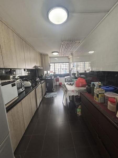 236 Tampines Street 21, 236 Tampines Street 21, Pasir Ris / Tampines, Room Rental, 120 sqft, HDB Flat For Rent, by Shee Yee Loke, 500252713 - Kitchen - PropertyGuru.com.sg