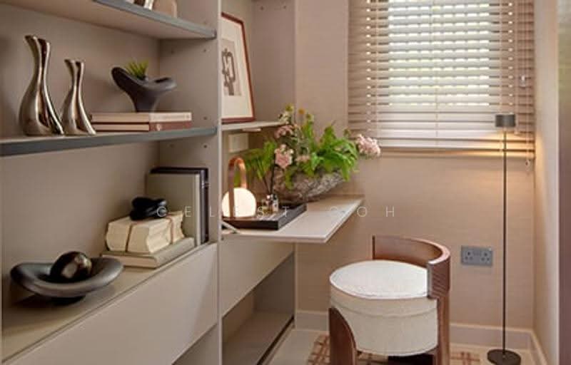 Parksuites, 18 Holland Grove Road, Tanglin / Holland / Bukit Timah, 2 Bedrooms, 786 sqft, Condominium For Sale, by Celest Goh, 500252721 - Study - PropertyGuru.com.sg
