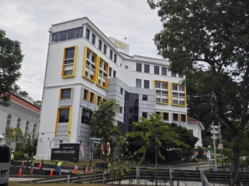 Sam Kiang Mansions, 23 Saint Thomas Walk, Orchard / River Valley, Room Rental, 280 sqft, Apartment For Rent, by Philip Tan, 500252727 - Exterior - PropertyGuru.com.sg