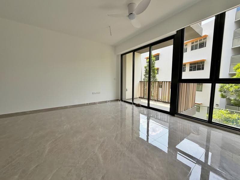 Brand New Unit I 3 + Study I 3 Mins to Woodlands South MRT, Admiralty / Woodlands, 4 Bedrooms, 1,044 sqft, Condominium For Rent, by Sherwynn Chong, 500252730 - Living area - PropertyGuru.com.sg