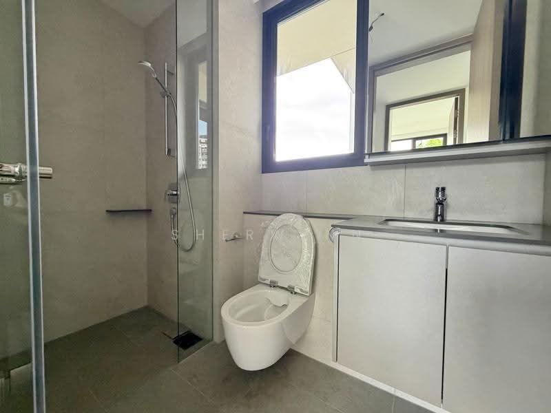 Brand New Unit I 3 + Study I 3 Mins to Woodlands South MRT, Admiralty / Woodlands, 4 Bedrooms, 1,044 sqft, Condominium For Rent, by Sherwynn Chong, 500252730 - Bathroom - PropertyGuru.com.sg
