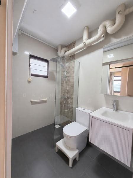 517C Jurong West Street 52, 517C Jurong West Street 52, Boon Lay / Jurong / Tuas, Room Rental, 200 sqft, HDB Flat For Rent, by Dawn Jeslyn Lee 李籽嬴, 500252732 - Bathroom - PropertyGuru.com.sg