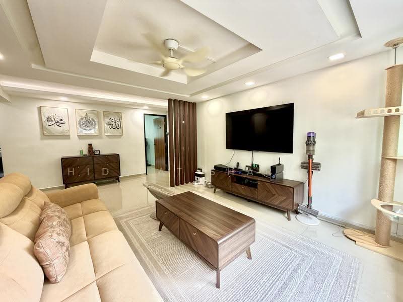 630 Hougang Avenue 8, 630 Hougang Avenue 8, Hougang / Punggol / Sengkang, 3 Bedrooms, 1,313 sqft, HDB Flat For Sale, by Hidayat Shariff, 500252749 - Living Room - PropertyGuru.com.sg