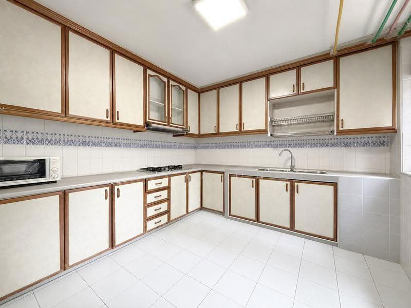 188 Pasir Ris Street 12, 188 Pasir Ris Street 12, Pasir Ris / Tampines, 4 Bedrooms, 1,335 sqft, HDB Flat For Sale, by Tricia Ong, 500252759 - Kitchen - PropertyGuru.com.sg