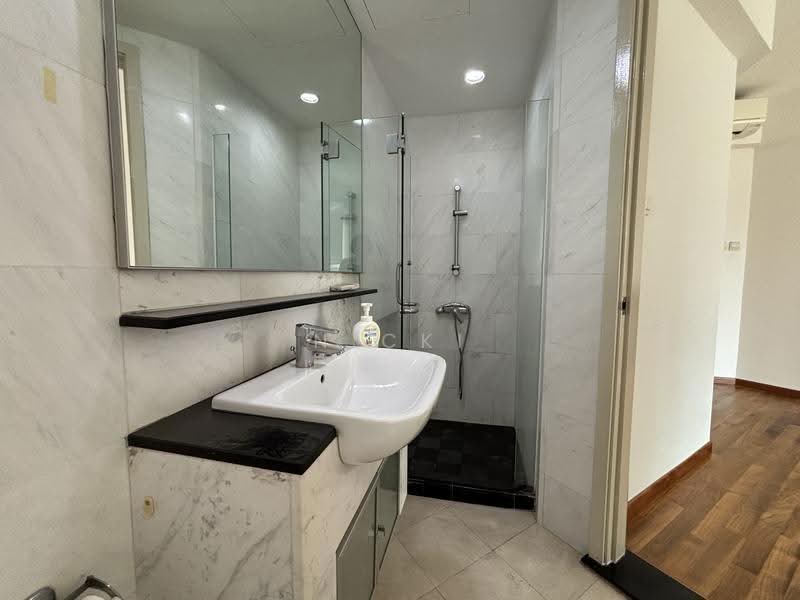 Cote D'Azur, 66 Marine Parade Road, East Coast / Marine Parade, 3 Bedrooms, 1,313 sqft, Condominium For Rent, by Nicki Goh, 500252760 - Bathroom - PropertyGuru.com.sg