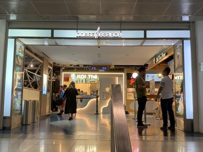 One Raffles Place, 1 Raffles Place, Boat Quay / Raffles Place / Marina, 377 sqft, Food & Beverage For Rent, by David Poh, 500252765 - Entrance - CommercialGuru.com.sg
