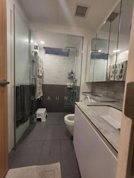 The Minton, 12A Hougang Street 11, Hougang / Punggol / Sengkang, 2 Bedrooms, 1,679 sqft, Condominium For Sale, by Shaun Tan, 500252766 - Bathroom - PropertyGuru.com.sg