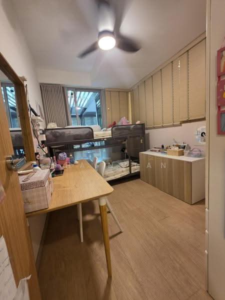 The Minton, 12A Hougang Street 11, Hougang / Punggol / Sengkang, 2 Bedrooms, 1,679 sqft, Condominium For Sale, by Shaun Tan, 500252766 - Bedroom - PropertyGuru.com.sg