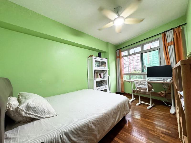 272D Sengkang Central, 272D Sengkang Central, Hougang / Punggol / Sengkang, 3 Bedrooms, 969 sqft, HDB Flat For Sale, by S. K. Yeo 杨顺锦, 500252768 - Bedroom - PropertyGuru.com.sg