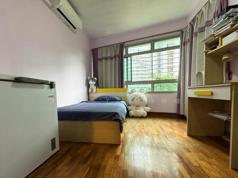 272D Sengkang Central, 272D Sengkang Central, Hougang / Punggol / Sengkang, 3 Bedrooms, 969 sqft, HDB Flat For Sale, by S. K. Yeo 杨顺锦, 500252768 - Bedroom - PropertyGuru.com.sg